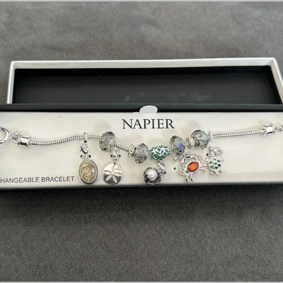 NIB! Napier Gorgeous Beachy Sea Theme Changeable Charm Bracelet - Picture 2 of 7